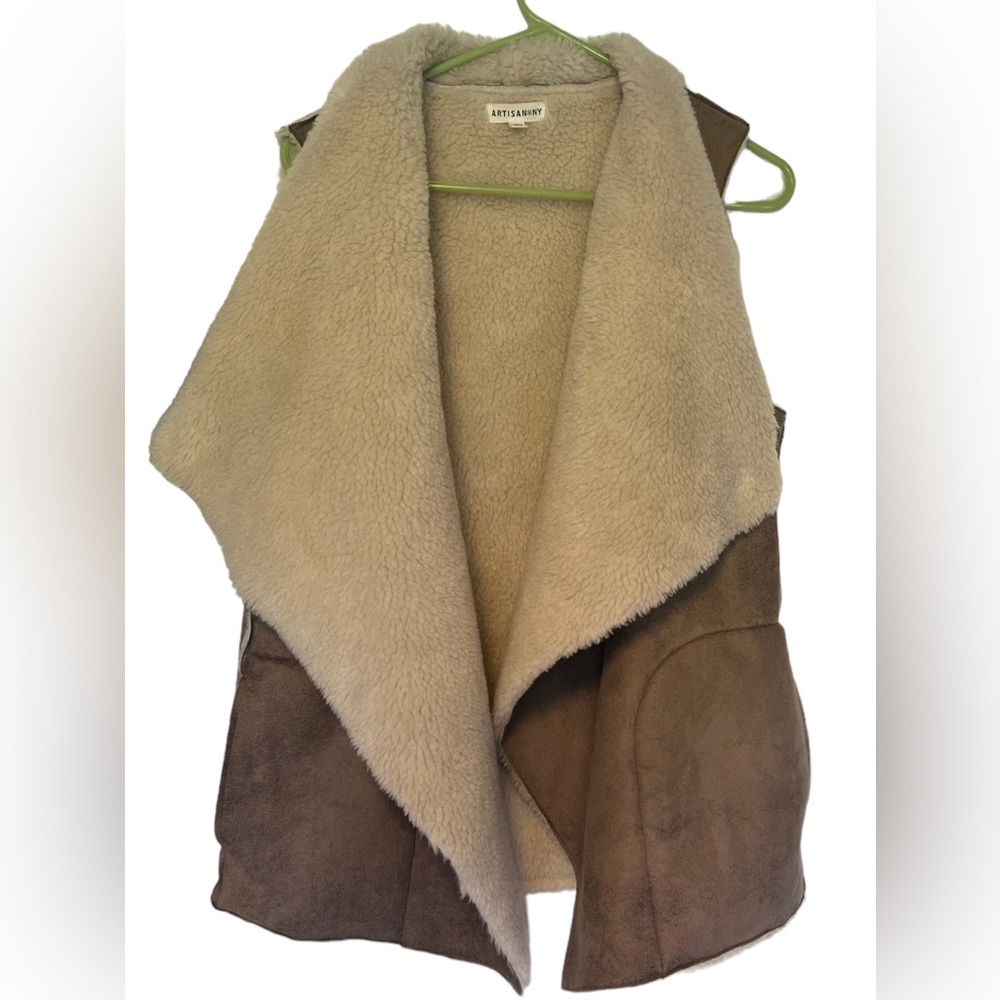 Artisan Ny Women’s Faux Suede & Shearling Vest Taupe/Cream SzM Shabby Chic